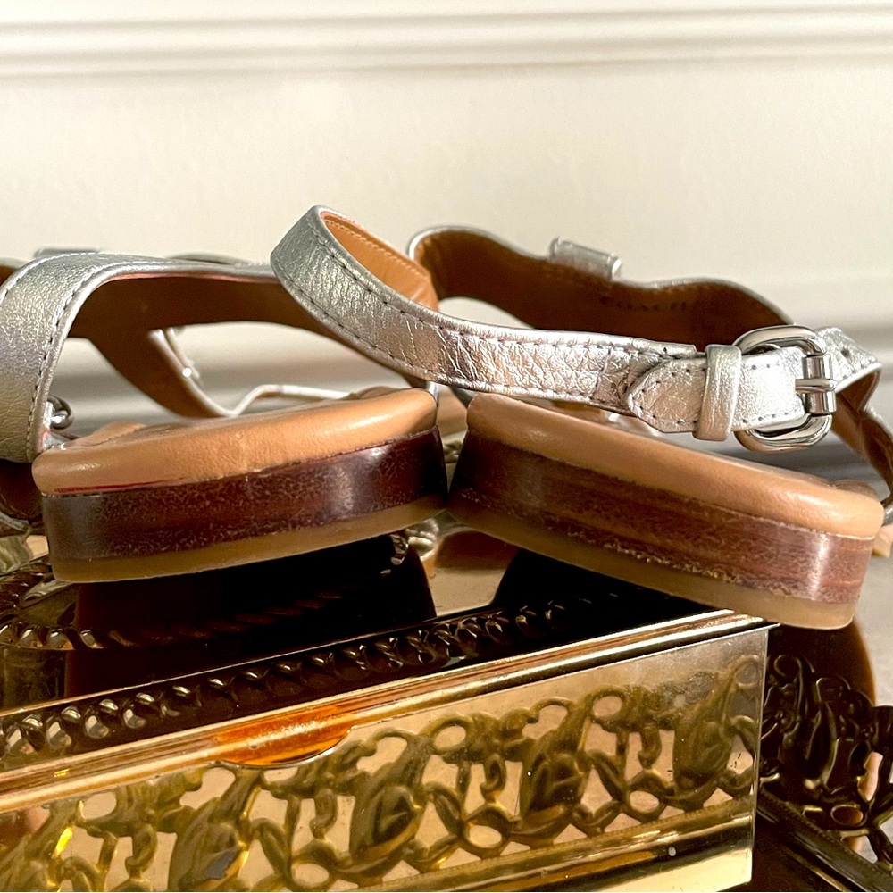 Coach Cassidy Metallic Leather Sandal- Size 8.5 - Picture 3 of 8